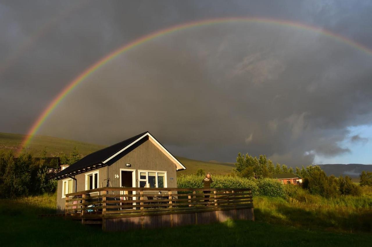 Villa Einarsstathir - Cozy Cabin With Excellent View à Akureyri Extérieur photo